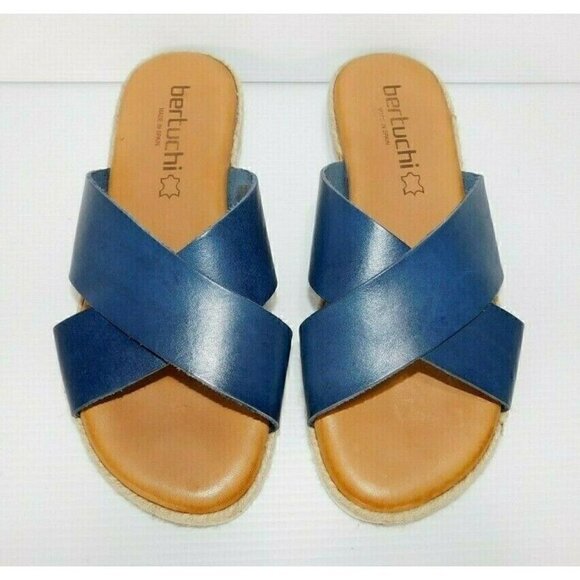 BERTUCHI BLUE LEATHER SANDALS, WOMAN'S SIZE 36, APPROX SIZE 5.5 - Picture 2 of 8